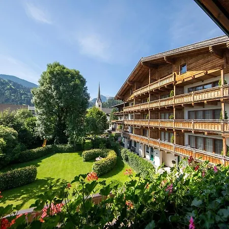 Gemuetliche Dorfhotel Kaltenhauser Hotel 4*
