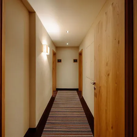 מלון Gemuetliche Dorfhotel Kaltenhauser