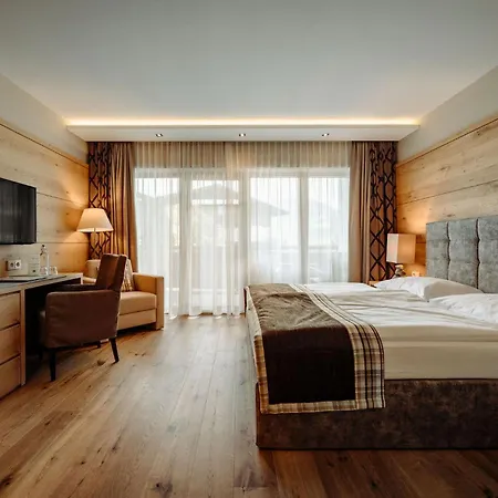 Gemuetliche Dorfhotel Kaltenhauser 4*