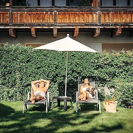 Gemuetliche Dorfhotel Kaltenhauser Hotel 4*