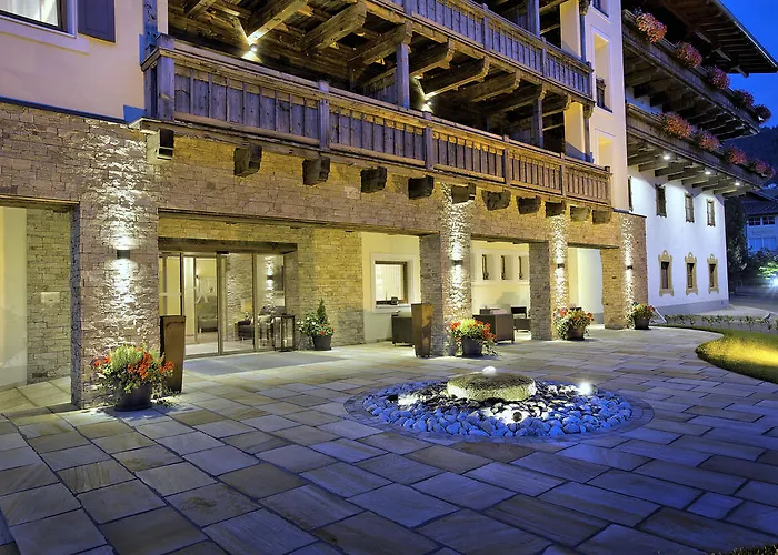 Gemuetliche Dorfhotel Kaltenhauser מלון הולרבאך איםפינצגאו